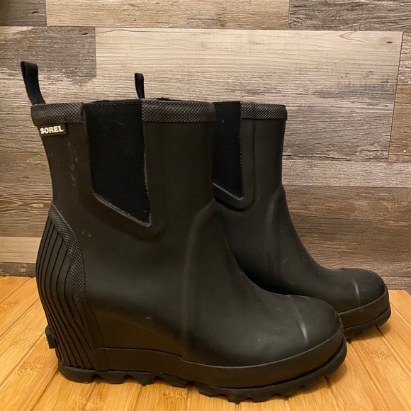 sorel joan rain wedge chelsea